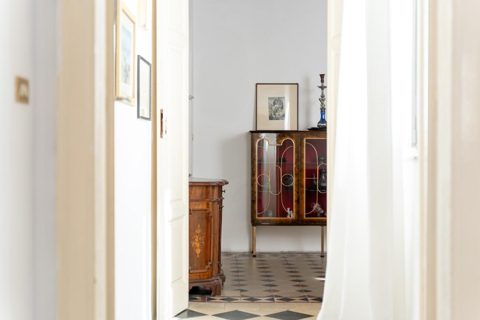 La Dolce Vita Cagliari Luaran gambar